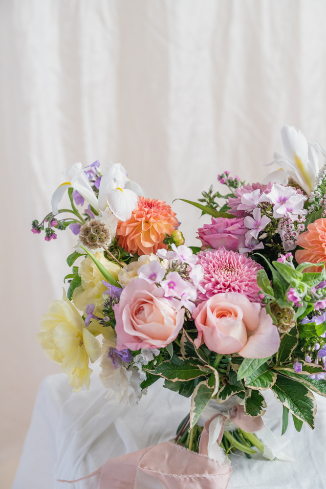 Bridal bouquet - wedding flower mistakes