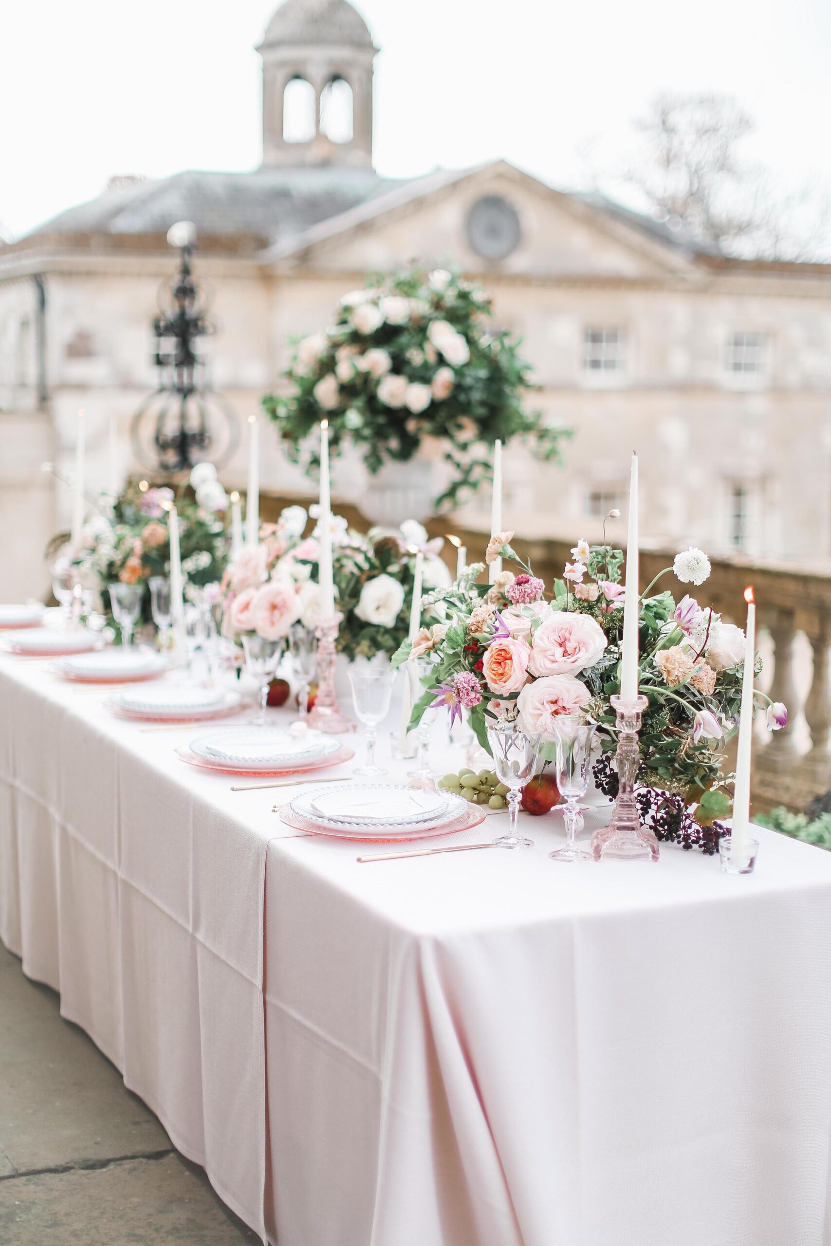 Kirtlington park wedding flowers photoshoot