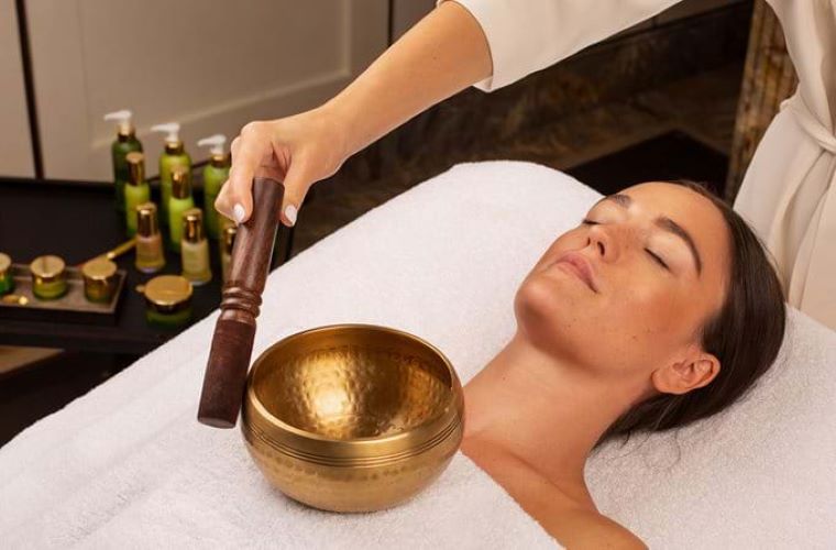 Lanesborough hotel amenities and activities