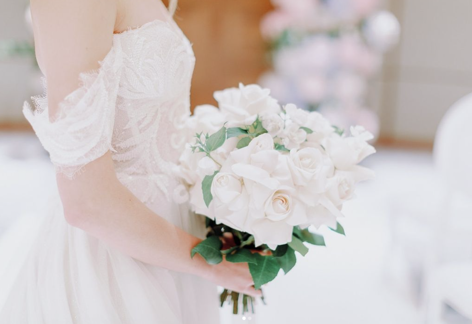 Solo statement flowers2