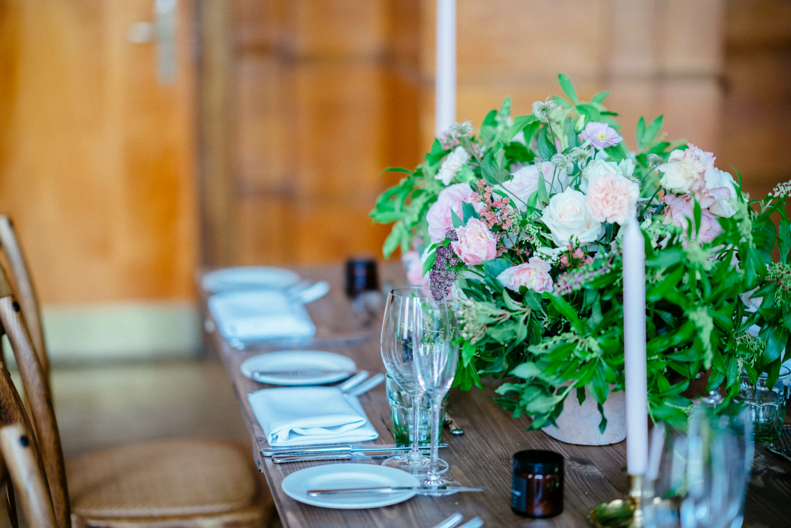 Town hall hotel wedding flowers